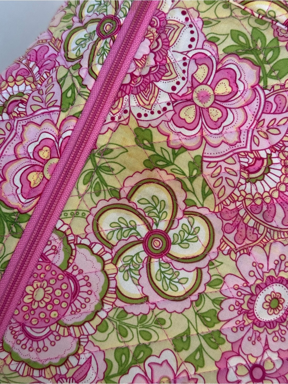Vera Bradley Petal Pink Cargo
Sling - Picture 12 of 13